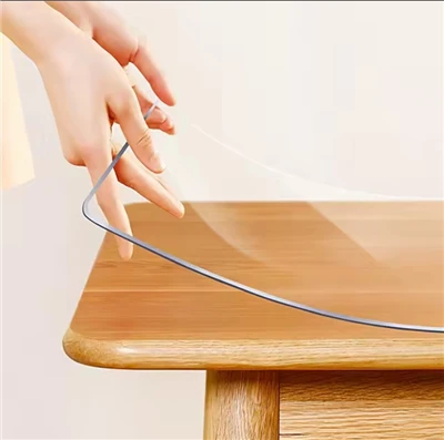 Comerț cu ridicata, rezistent la apă, transparent, durabil, pânză de masă transparentă, plastic PVC, foaie de protecție pentru față de masă